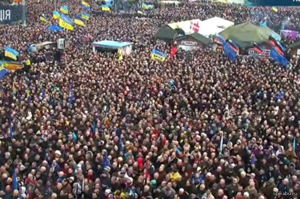 Live Stream. What's going on on st. Hrushevsky in Kyiv (government quarter). - Euromaidan, Euromaidan in Kiev, Revolution, Youtube, Live broadcast, Live, Maidan