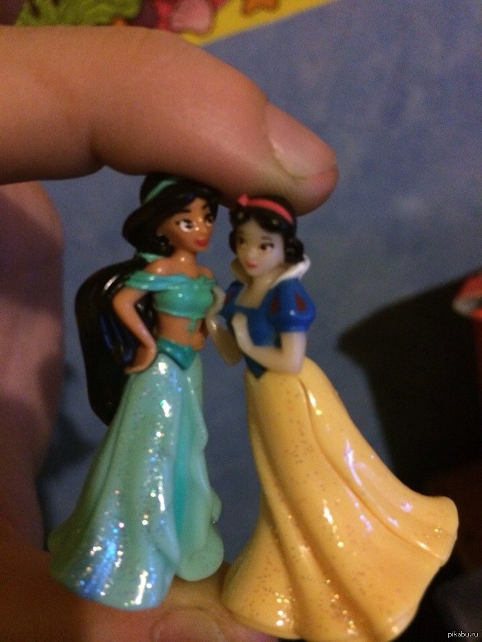 princesses from kinder - NSFW, My, Kinder Surprise, Princess, Snow White