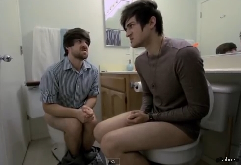 Вот кому действительно нужны двойные туалеты из Сочи.