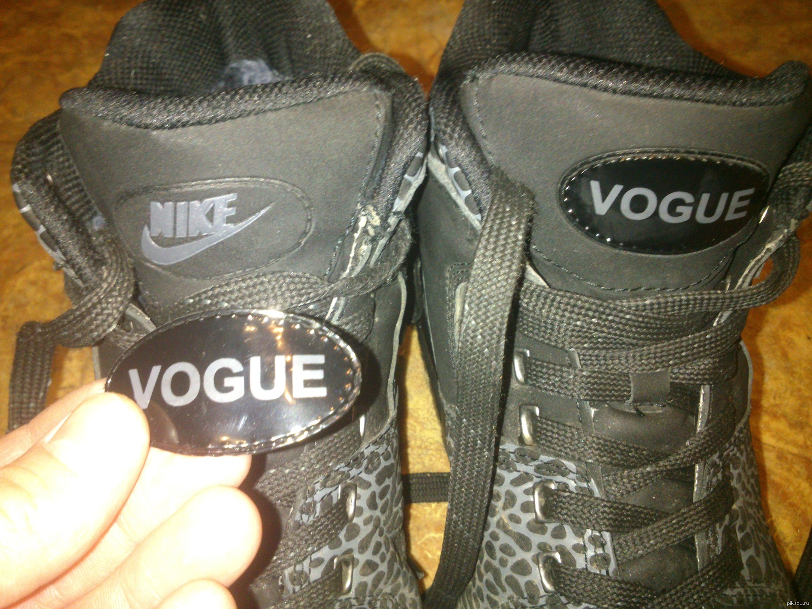 Сходил за ботинками, прошло 2 дня:)