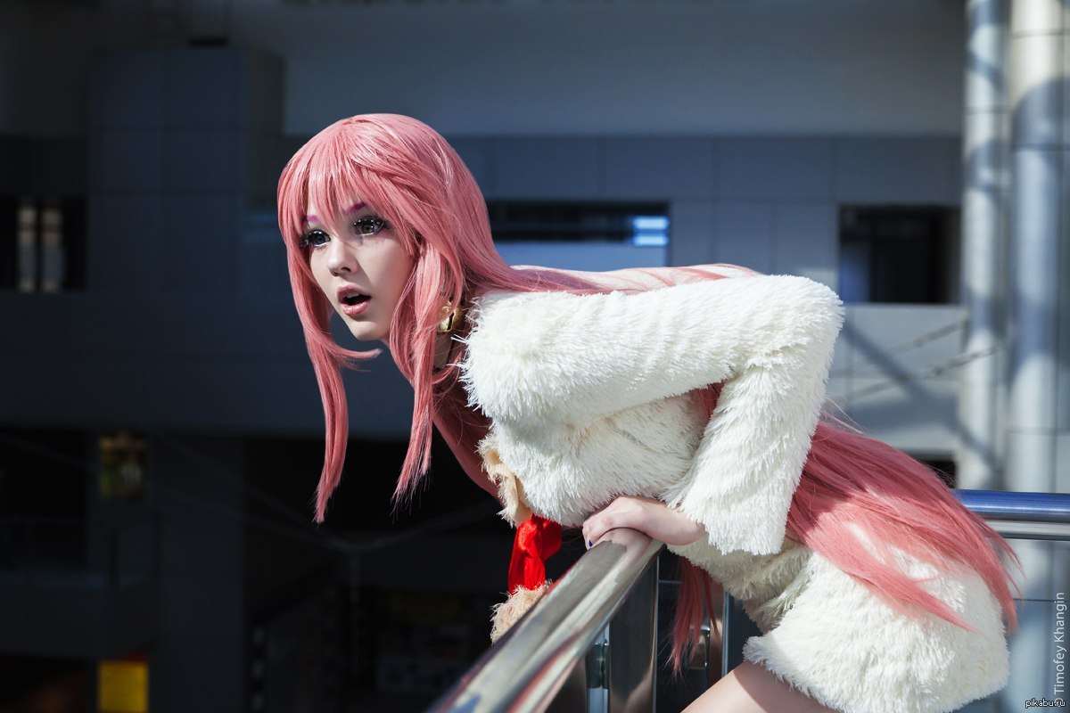 Пятиминутная пауза... А теперь можно с новыми силами обсуждать ОИ