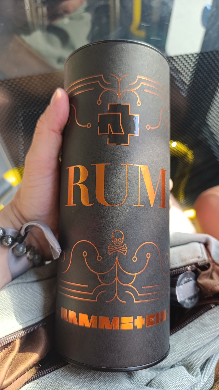 Ром,