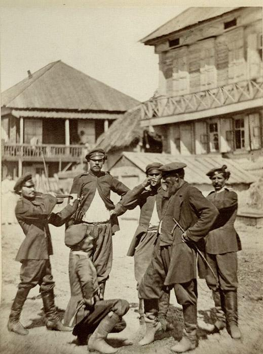 ������� ������, 1875�1876 ����. ���������� ����� ���������. � ����� ������� ���������� ��� ������������ ����� ����������� ��� �� ������ ���������� � �������. �� ������������ �� ����������, �������� ����� ��������� �����, ����������� �� ���.