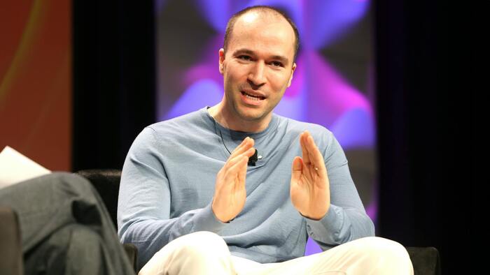 Президент OpenAI попросил ChatGPT проверить свой сайт. Модель нашла 13 дыр за 15 минут