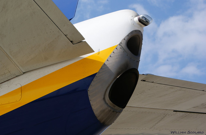 Источник <!--noindex--><a href="https://pikabu.ru/story/kak_otlichit_boeing_ot_airbus_za_paru_sekund_i_krasivo_pontanutsya_pered_druzyami_14277665?u=https%3A%2F%2Fc1.staticflickr.com%2F5%2F4070%2F4530190673_f42a390f79_z.jpg&t=https%3A%2F%2Fc1.staticflickr.com%2F5%2F4070%2F4530190673_f42a390f79_z.j...&h=074234f0f20490f292ff9393ffbe5cbade47d600" title="https://c1.staticflickr.com/5/4070/4530190673_f42a390f79_z.jpg" target="_blank" rel="nofollow noopener">https://c1.staticflickr.com/5/4070/4530190673_f42a390f79_z.j...</a><!--/noindex-->