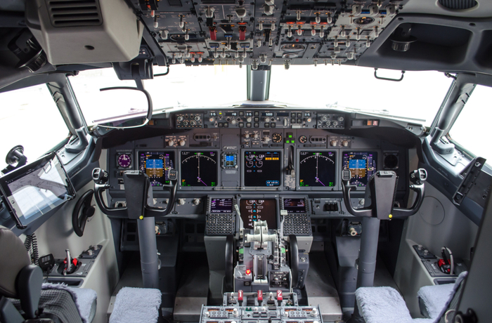 Источник <!--noindex--><a href="https://pikabu.ru/story/kak_otlichit_boeing_ot_airbus_za_paru_sekund_i_krasivo_pontanutsya_pered_druzyami_14277665?u=https%3A%2F%2Fi.pinimg.com%2Foriginals%2Faa%2Ff1%2F0c%2Faaf10cafc1ce1fe88997c976b4bbb157.jpg&t=https%3A%2F%2Fi.pinimg.com%2Foriginals%2Faa%2Ff1%2F0c%2Faaf10cafc1ce1fe88997...&h=870125201166c2e82107d3f20d656551b3ec112a" title="https://i.pinimg.com/originals/aa/f1/0c/aaf10cafc1ce1fe88997c976b4bbb157.jpg" target="_blank" rel="nofollow noopener">https://i.pinimg.com/originals/aa/f1/0c/aaf10cafc1ce1fe88997...</a><!--/noindex-->