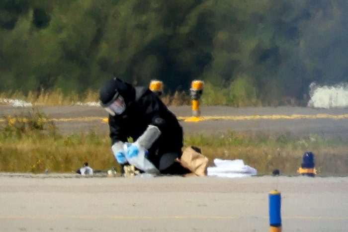 К дрону была прицеплена бомба в банке из-под кукурузы. Фото: REUTERS.