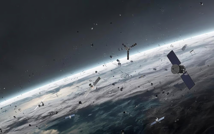 Космический мусор (Фото: Vadim Sadovski/Shutterstock)
