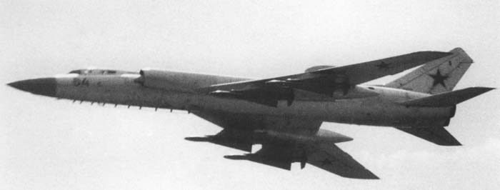 Ту-128 с полным набором ракет