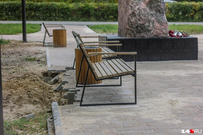 ��������: ������ ������� / <!--noindex--><a href="https://pikabu.ru/story/sdelali_park_dostoynyiy_moskvyi_ili_ukrali_millionyi_smotrite_kak_vyiglyadyat_150_millionov_v_gorode_yakutii_14315153?u=http%3A%2F%2F14.RU&t=14.RU&h=81a77b2ef08a2c923f7f3c89f8ce847800675b3e" title="http://14.RU" target="_blank" rel="nofollow noopener">14.RU</a><!--/noindex-->