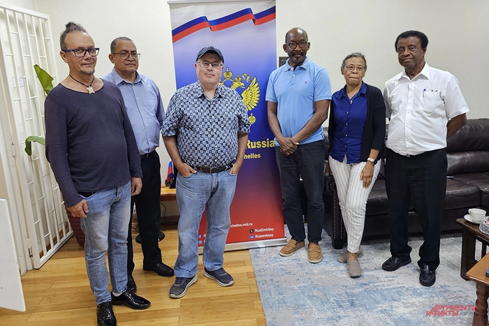 ����: <a href="https://pikabu.ru/story/fanat_lenina_raskryil_kak_sdelat_stranu_bogatoy_yeto_privelo_vsekh_v_uzhas_14329071?u=https%3A%2F%2Faif.ru%2F&t=%D0%90%D0%B8%D0%A4&h=f5982b8f2d6f8c417b8f18af99b707f0561b0035" title="https://aif.ru/" target="_blank" rel="nofollow noopener">���</a>/ ������� �����