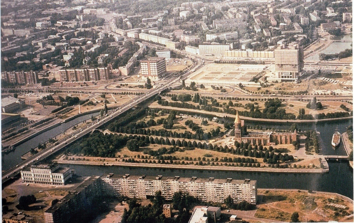 Калининград образца 1994-1995 был лучшим?