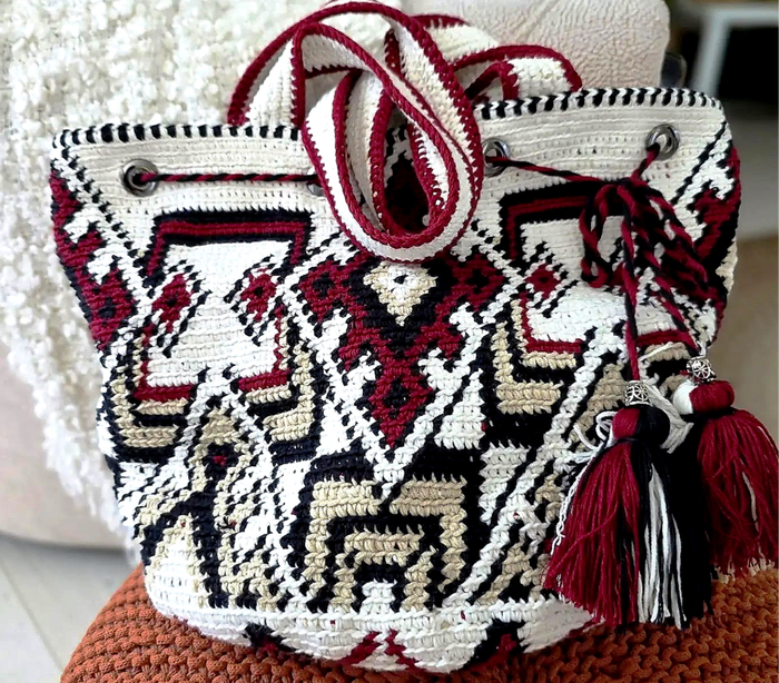 традиционная колумбийская сумка Mochila ручной работы (далее колумбийское "мочилово")