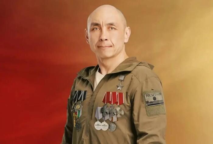 Александр Находкин стал 14-м Героем России из Якутии