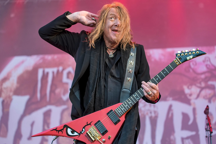 INDUCTION � KAI HANSEN (ex-Helloween) c ������� *Gods Of Steel* �� ������� "Love Kills" 2026 ���� POWER METAL