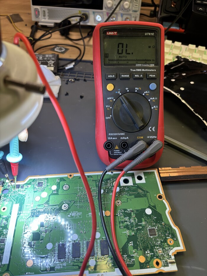 ����� Lenovo V15 G2-ALC
